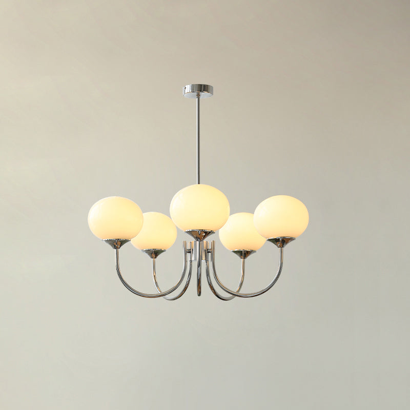 Moderner LuxeGlow Kronleuchter, klares Design für minimalistische Inneneinrichtung.