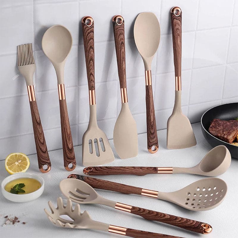 Modernes 10-teiliges Küchenutensilien Set aus hitzebeständigem Silikon & Holz. Perfekt für kratzfreies Kochen.