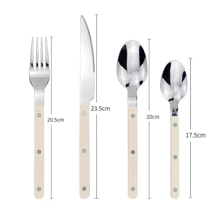 Besteckset 24-teilig für 6 Personen. Gabeln, Messer, Löffel aus modernem Edelstahl. Perfekt für Geschirr.