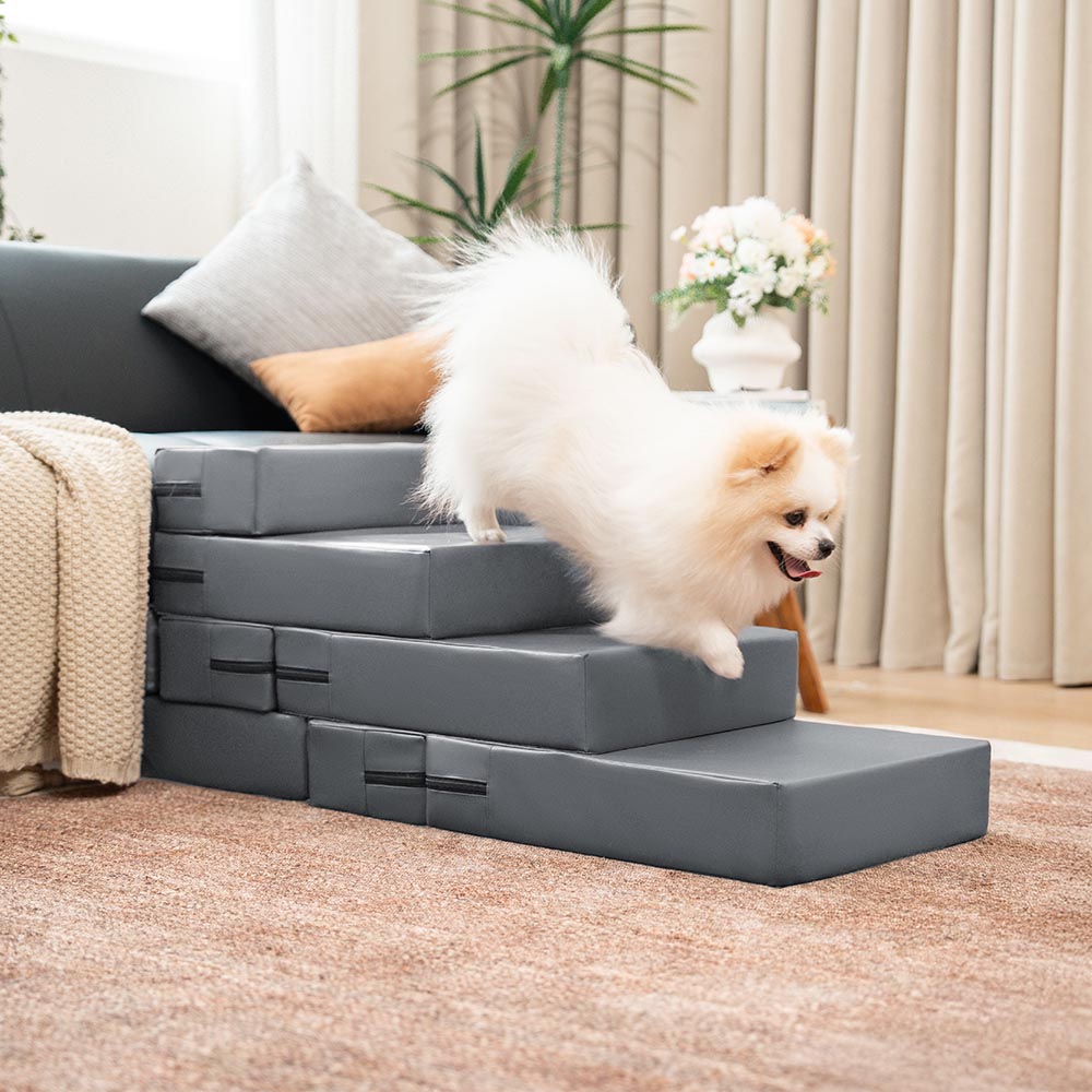 Stabile Hundetreppe, PU-Leder, faltbar. Unterstützt Tiere mit Gelenkproblemen.
