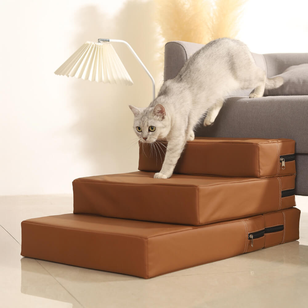 Pflegeleichte Haustiertreppe aus PU-Leder, faltbar. Perfekt für kleine Hunde & Katzen.