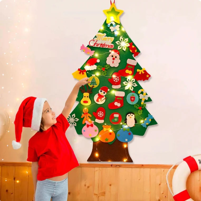 Montessori Filz Weihnachtsbaum mit Lichterkette für Kinder; Lernspielzeug fördert Kreativität & Feinmotorik.