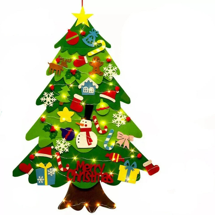 Perfektes Weihnachtsgeschenk: Montessori Filzbaum für Kinder mit Lichterkette; sicheres Bastelspielzeug zur Adventszeit.