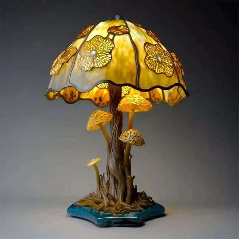 Kunstvolle Mosaiklampe aus Glas als Blickfang, ideal als Wohnzimmer- oder Schlafzimmerbeleuchtung.