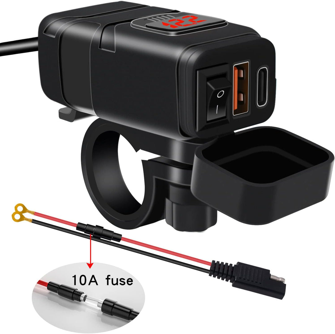 Digitales Voltmeter am Motorrad USB-Ladegerät. Zeigt Batteriespannung für mehr Fahrsicherheit an. Must-have Zubehör.