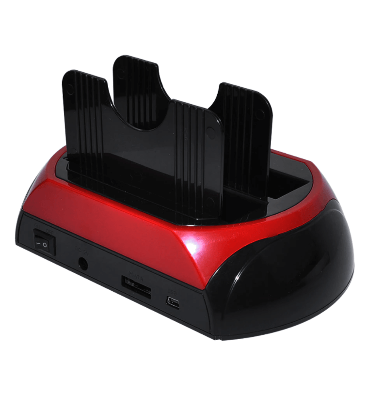 Festplatten-Dockingstation mit integriertem Kartenleser. Vielseitig für HDD/SSD Datenrettung und USB-C Verbindung.