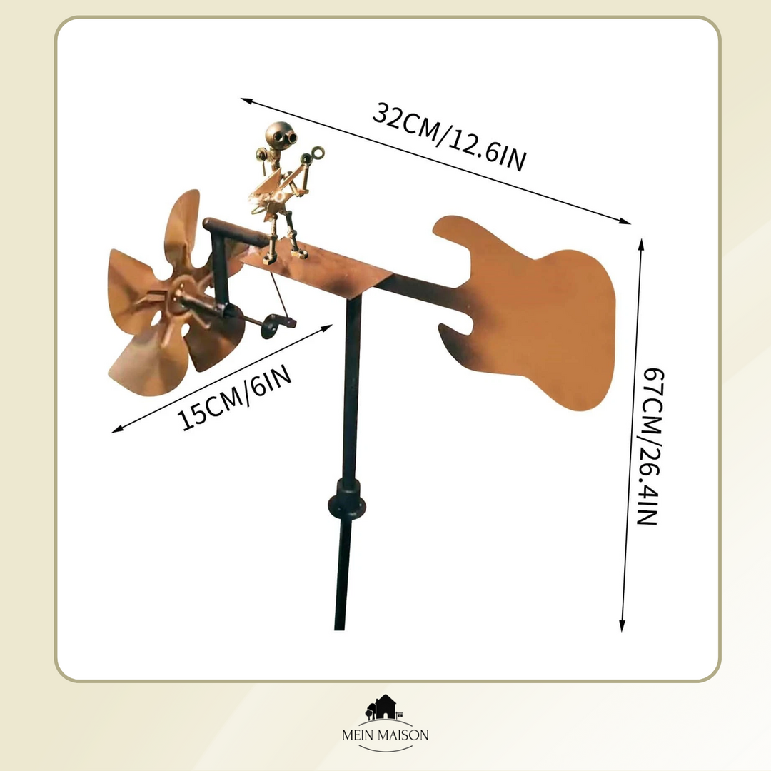 Charmantes Windspiel aus Metall mit Musikern. Perfekt für Garten, Terrasse und als Deko-Geschenk.