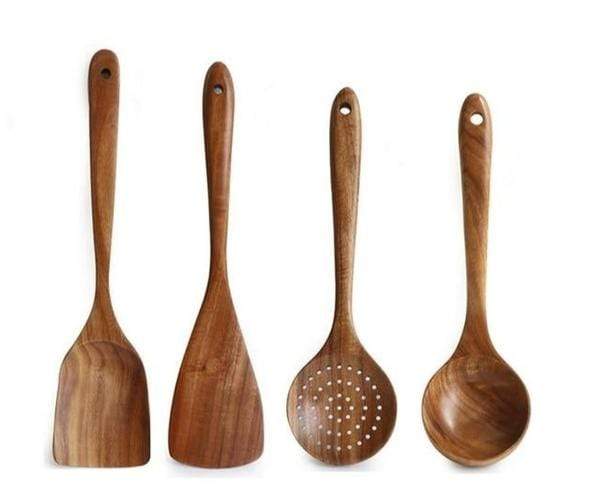 Antihaftschonendes Holz Kochbesteck Set, ideal für empfindliche Oberflächen, umweltfreundlich & robust.