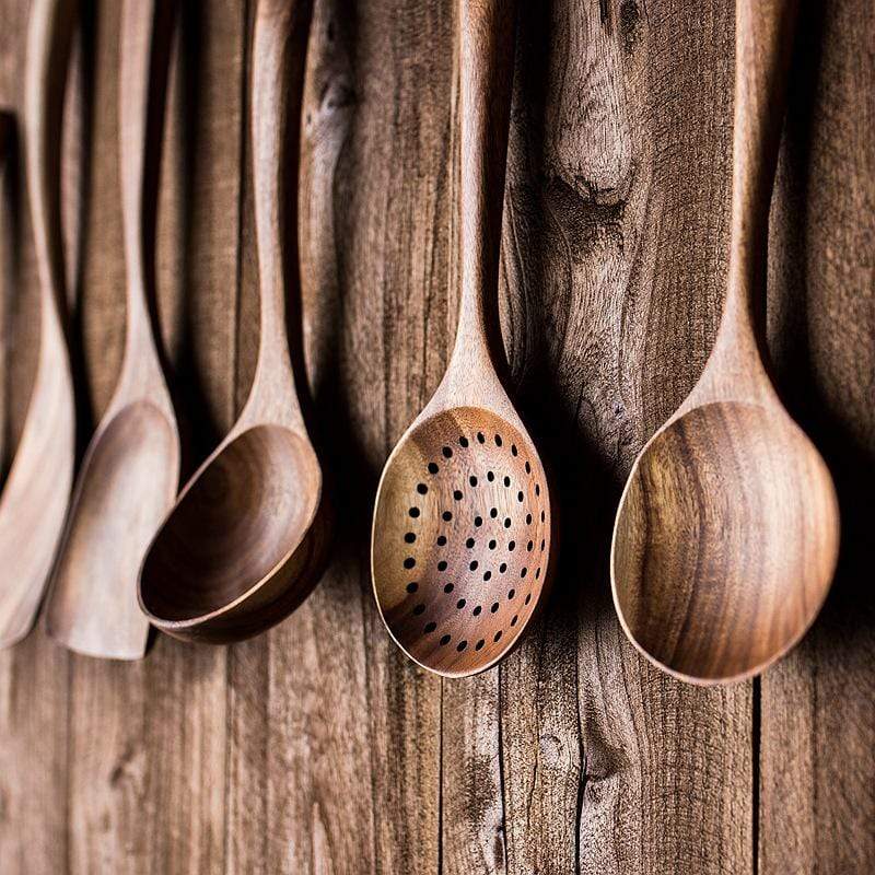 Langlebiges Holz Kochbesteck Set, naturfreundlich & kratzfrei, schont Töpfe & Pfannen beim Kochen.