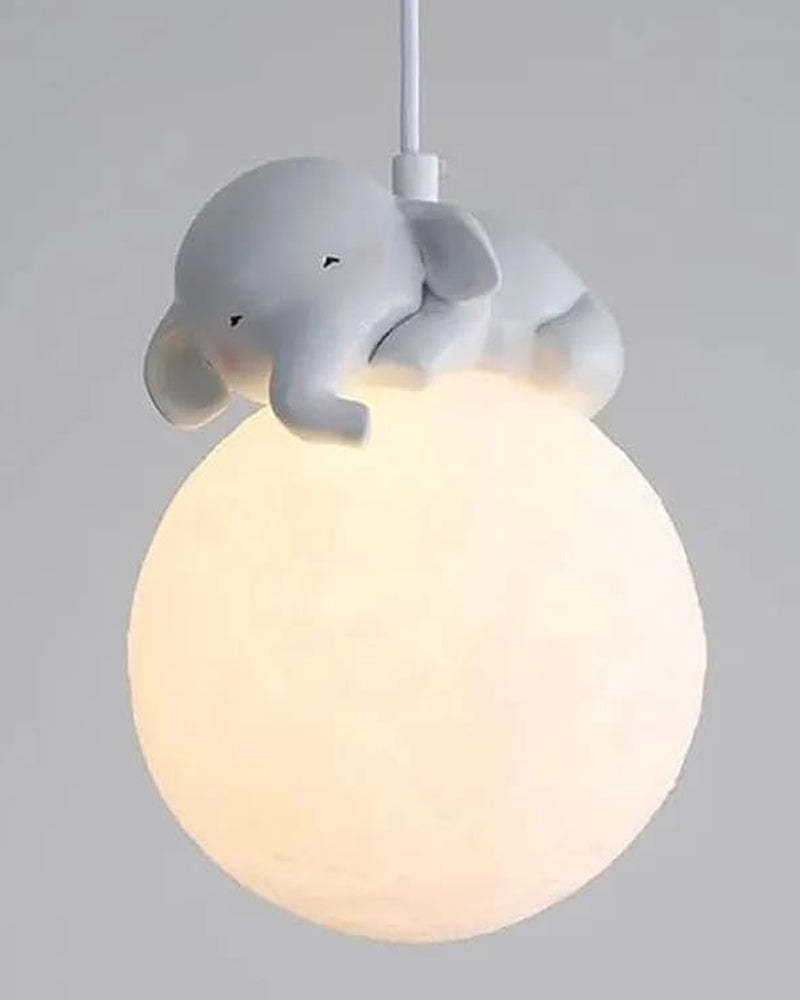 Tierlampe Elefant Mond aus Harz und Glas, süße Hängelampe und Dekoration für Baby- und Kinderzimmer.