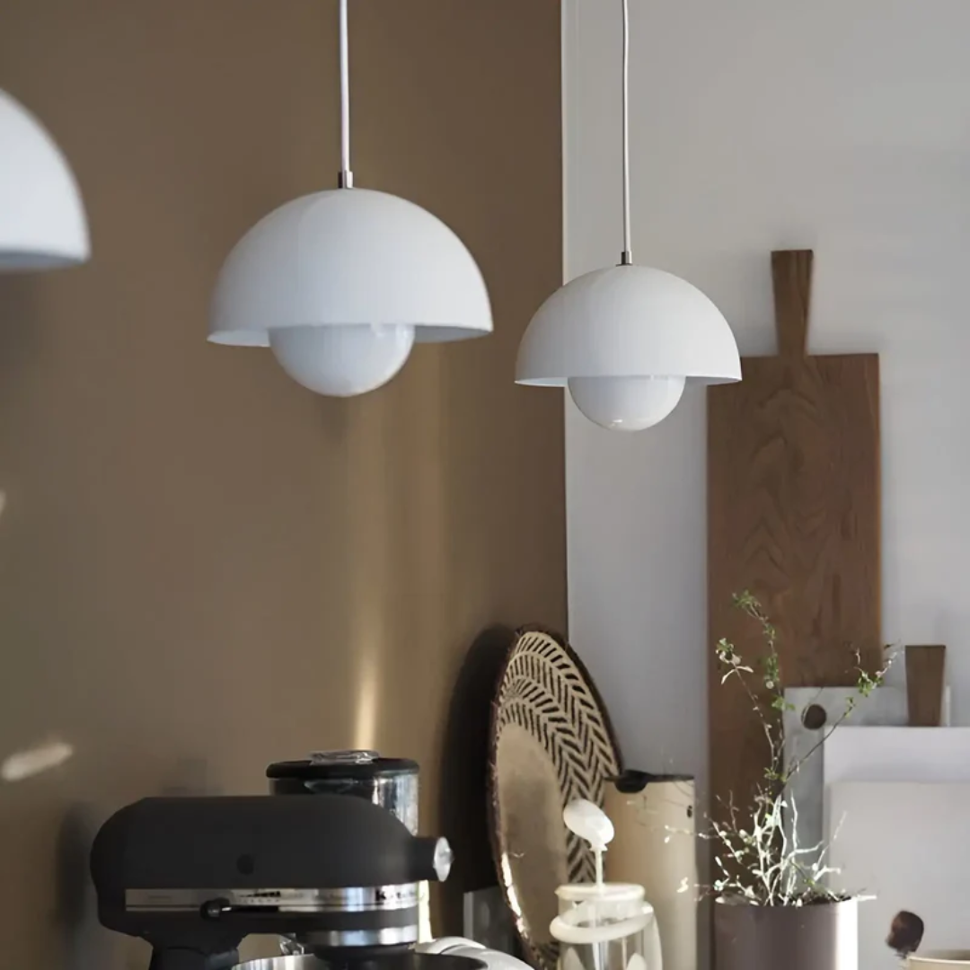 NordicBlossom Schlafzimmerlampe: Skandinavische LED-Pendelleuchte für gemütliches Ambiente.