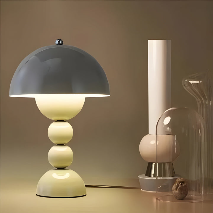 Nordische LED Tischlampe, dimmbar, elegantes Design für modernes Wohnzimmer & Ambientebeleuchtung.