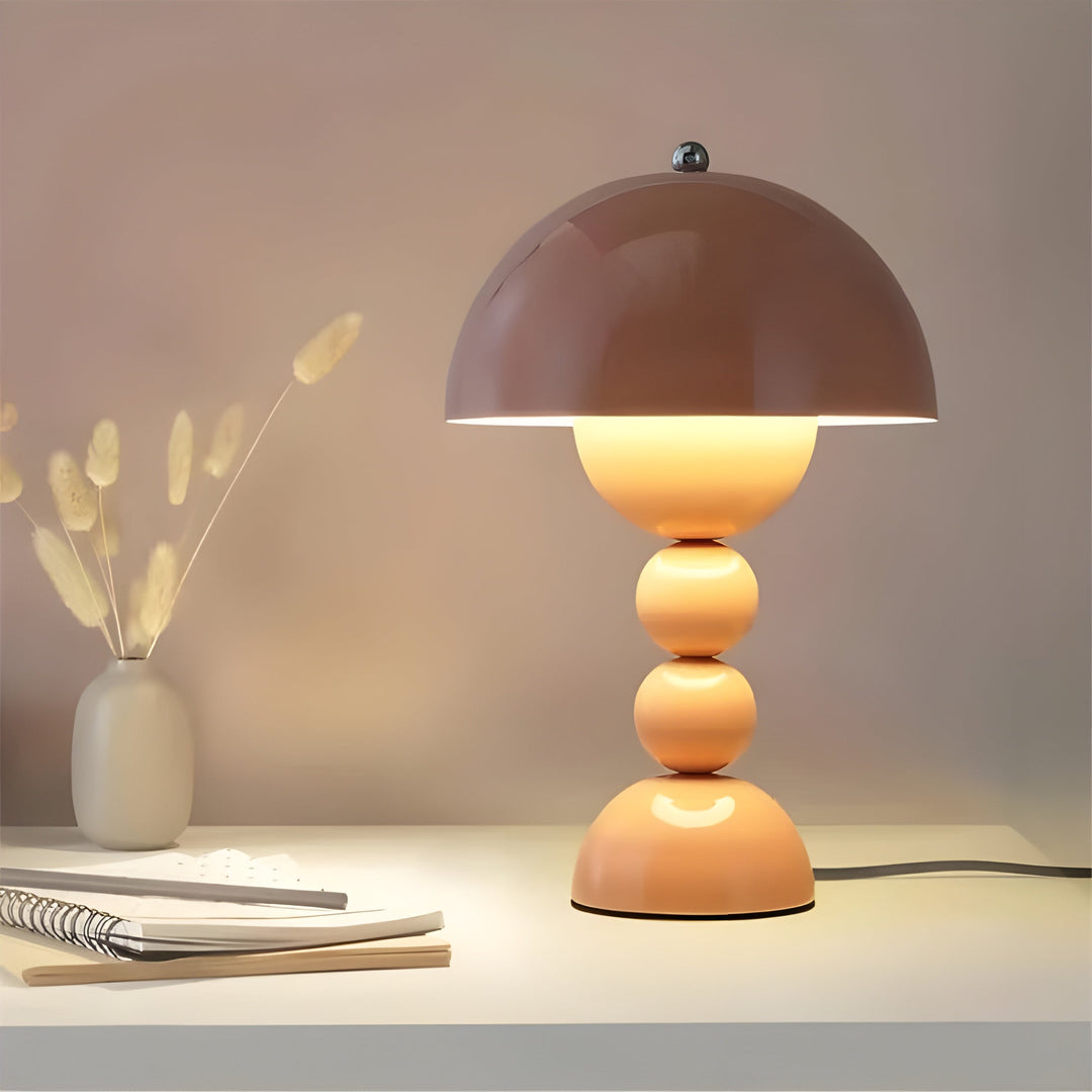 Moderne LED Tischlampe, dimmbar, nordisch, ideal als dekorative Beleuchtung im Wohnbereich.