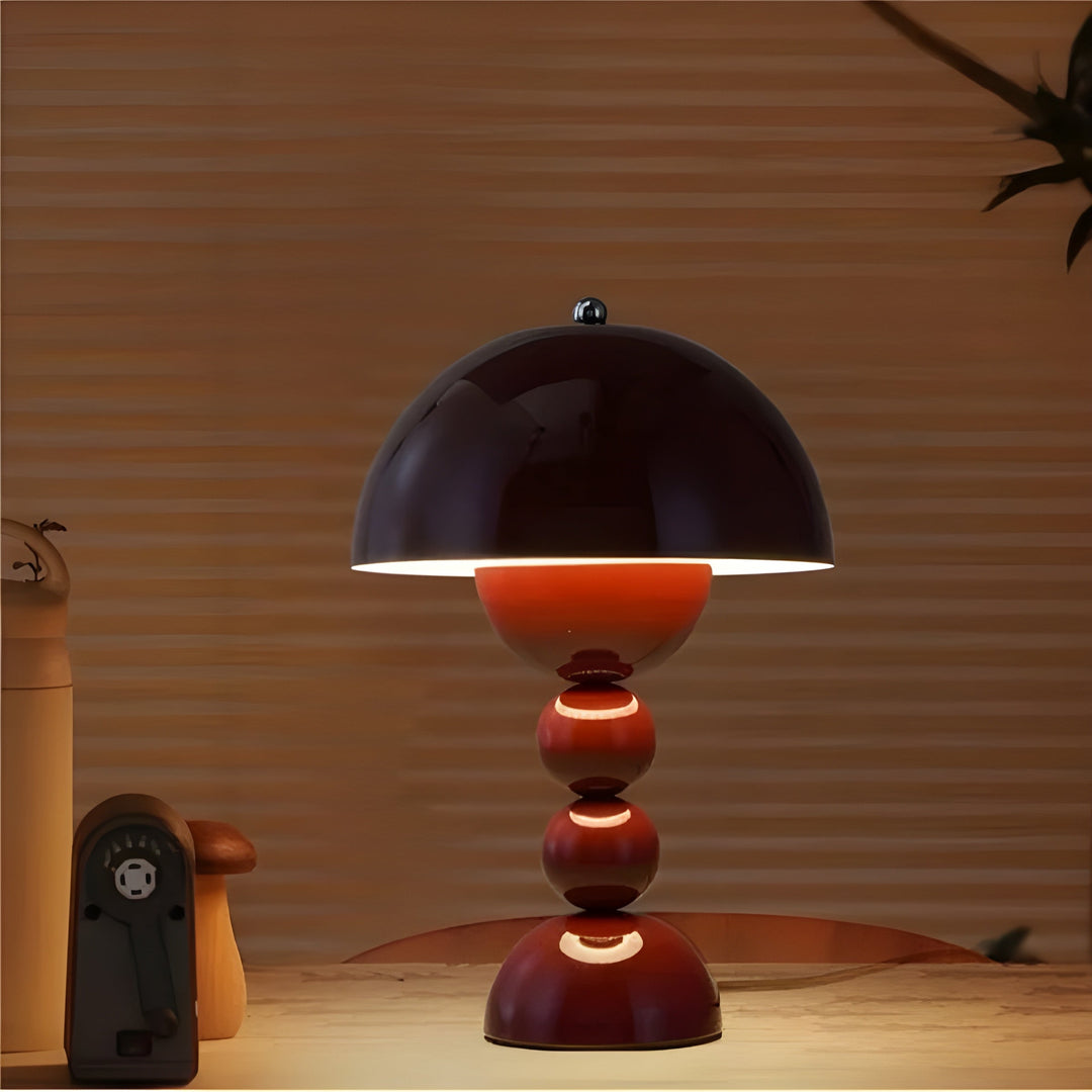 Nordische LED Schreibtischlampe, dimmbar, funktional & modern, für optimales Arbeitslicht.