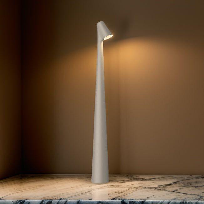 Ästhetische LED Tischlampe, kabellos, minimalistisch, für eine aufgeräumte und schicke Optik.