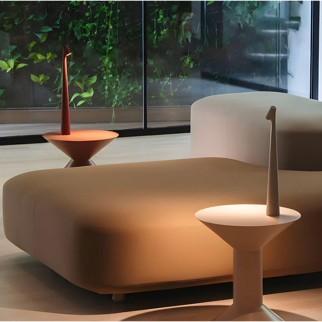Zeitlose LED Tischlampe, kabellos, nordisches Design, passt zu vielen Einrichtungsstilen.
