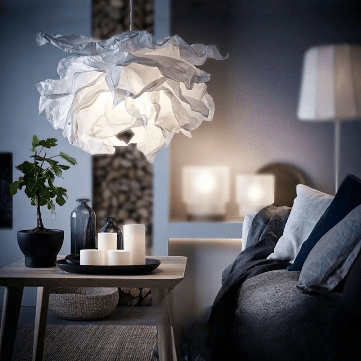 Designleuchte für Kinderzimmer oder Wohnraum: Papierwolke Pendelleuchte, weiche LED-Beleuchtung.