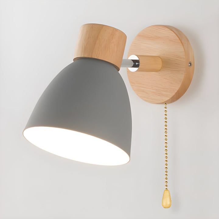 Elegante Schlafzimmerlampe nordisch aus Holz mit Zugschalter. E27 Wandleuchte modern für gemütliche Beleuchtung.