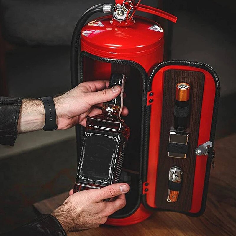 Flaschenhalter als Feuerlöscher. Geheimnisvolle Getränkelagerung und Bar Accessoire für Whisky, Wein & andere Flaschen.