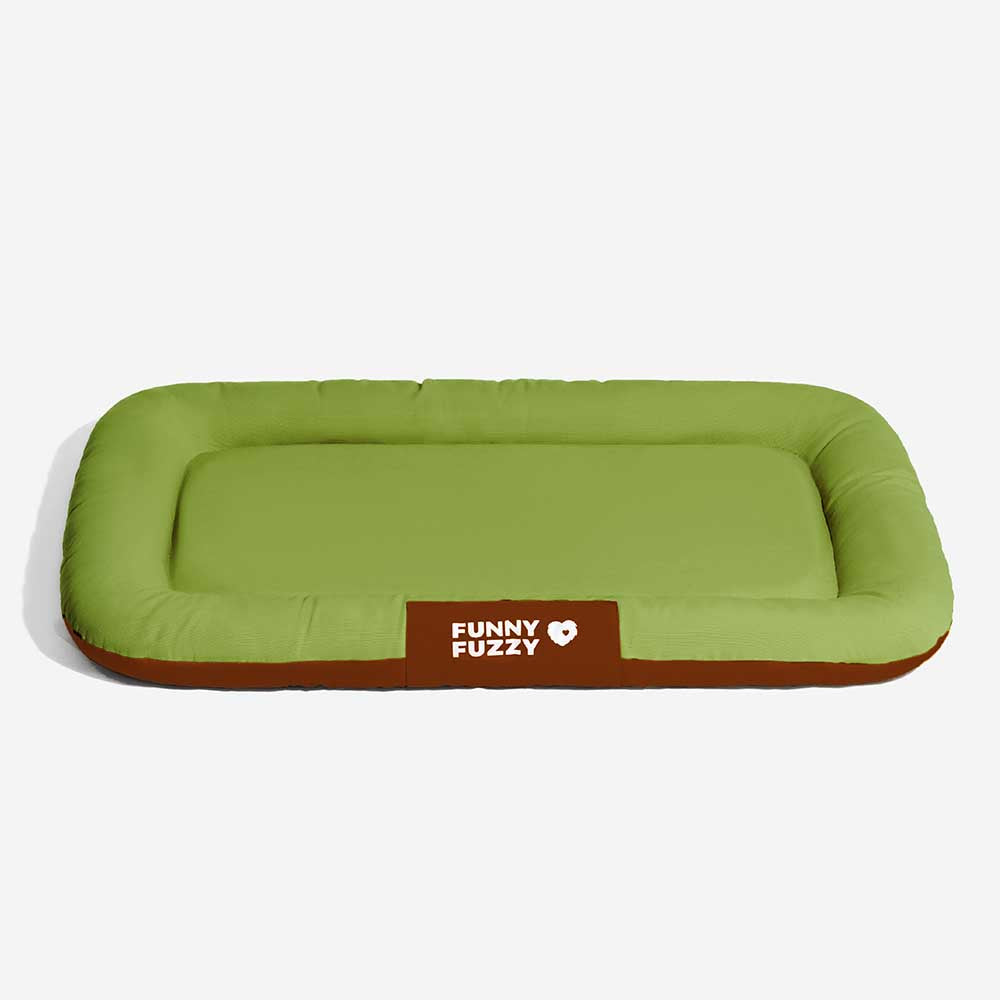 Orthopädisches Haustierbett, wasserdicht, kratzfest & waschbar. Die ideale Outdoor-Hundematte.