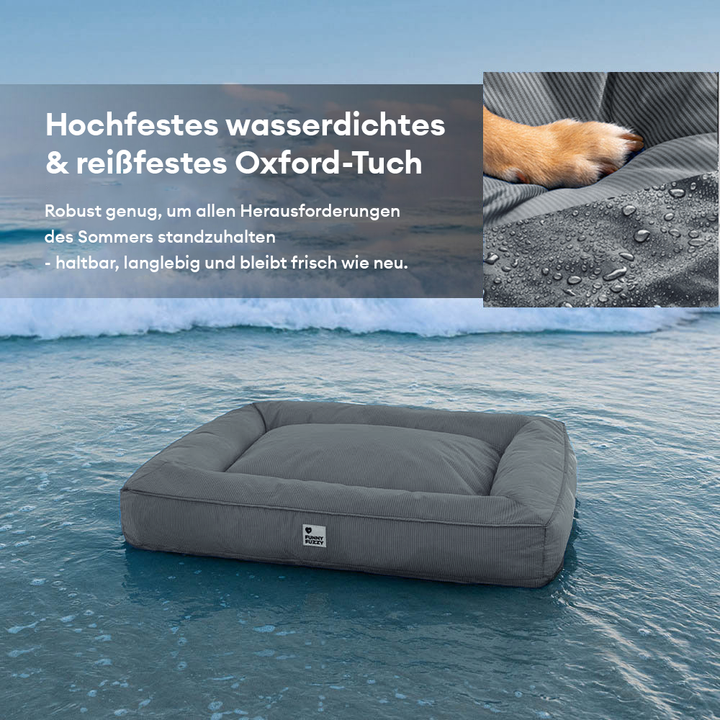 Großer Hund entspannt auf dem orthopädischen, wasserabweisenden Hundebett für optimalen Komfort.