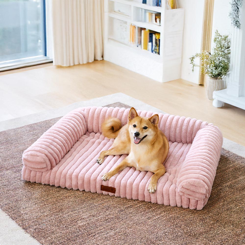 Gemütliches Katzensofa, orthopädisch & flauschig, ideal für entspannten, tiefen Schlaf.