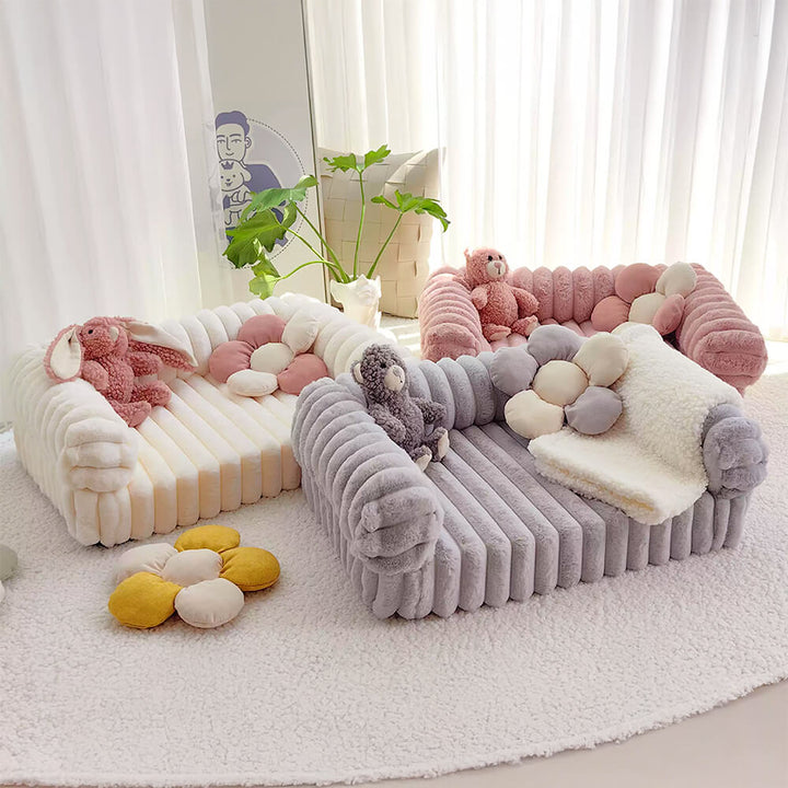Premium Hundebett, orthopädisch mit flauschigem Bezug, tiefer Schlafkomfort für alte Hunde.