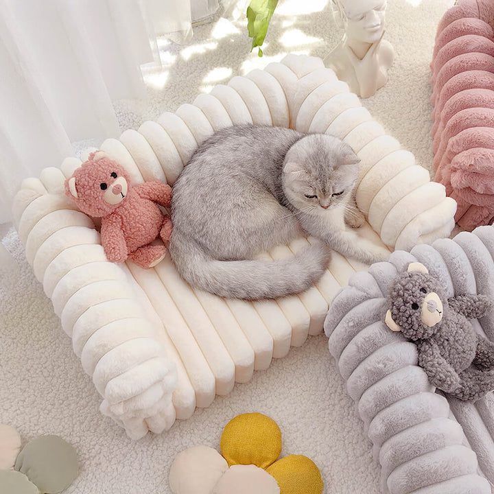 Orthopädisches Hundebett, waschbar & flauschig, idealer Schlafplatz für tiefe Entspannung.