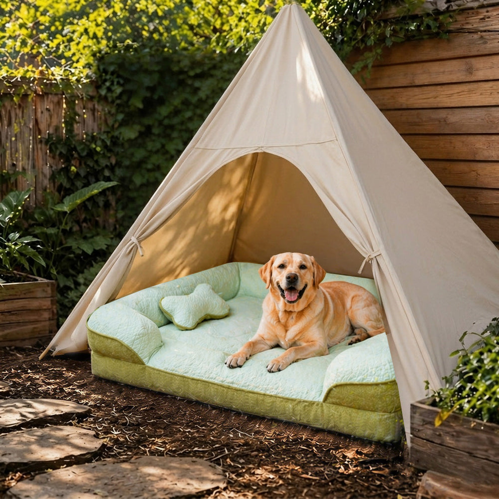 Kühlendes orthopädisches Hundebett für entspannte Vierbeiner; perfekt für heiße Tage.