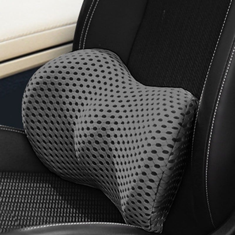 Ergonomisches Lendenkissen am Bürostuhl für gesunde Haltung und Komfort bei der Arbeit im Büro.