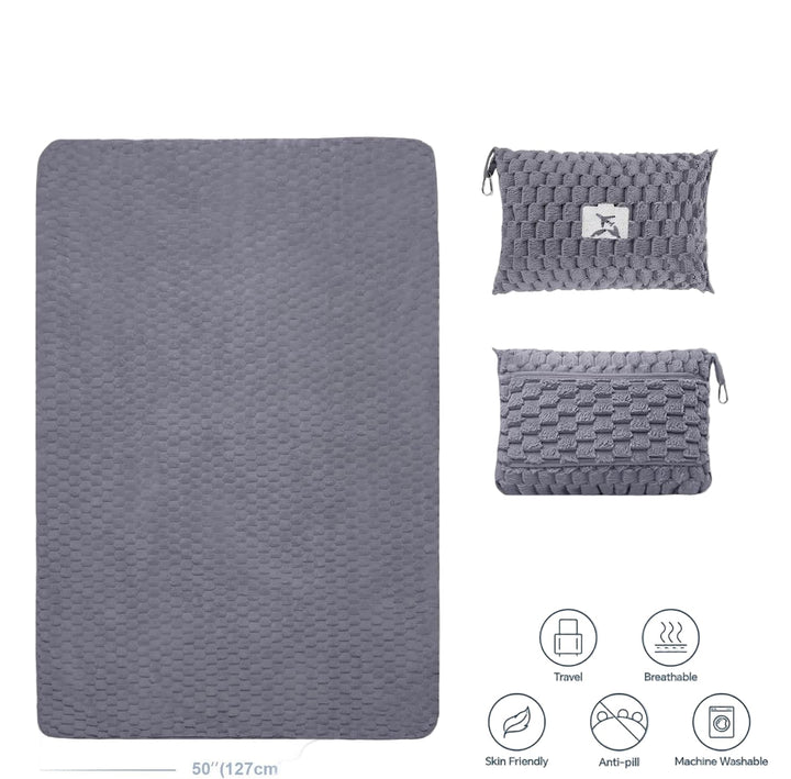 Flanell-Reisedecke mit cleverer Kissentasche, ideal zum Entspannen auf Reisen oder zu Hause.