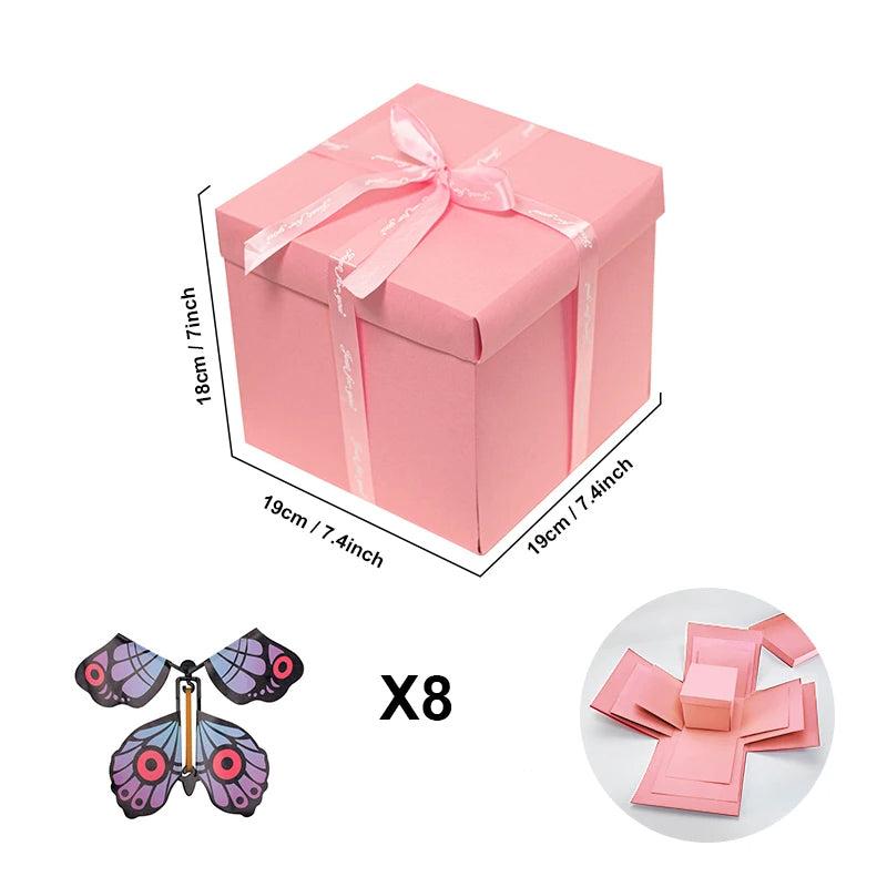 Handgemachte personalisierte Explosionsbox mit Schmetterlingen. Kreative Geschenkbox für DIY Fans.