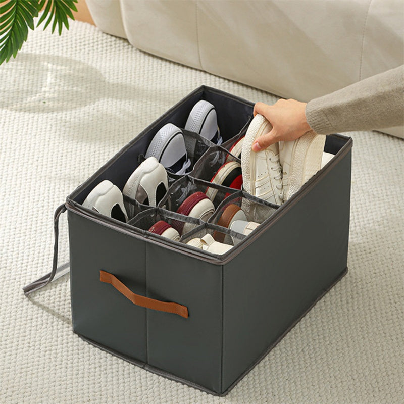 Transparente ShoeBox Fold mit Schuhen für staubfreie Schuhaufbewahrung und einfaches Finden.