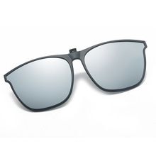 UV-Schutz und Blendschutz: Faltbare polarisierte Clip-on Sonnenbrille, leicht.