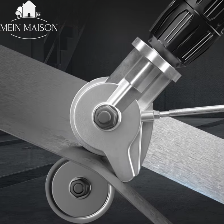 Innovativer Blechschneider-Aufsatz macht jede Bohrmaschine zum präzisen Metallschneidwerkzeug.