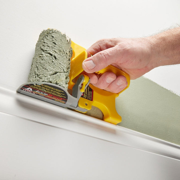 Zeitsparendes Malerwerkzeug: Kantenroller für schnelle, präzise Farbkanten ohne Abkleben, perfekt für Heimwerker.