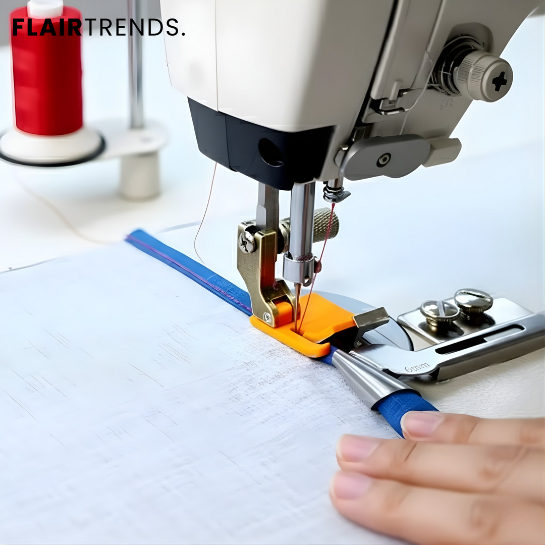 Teflon-Nähfuß für Industriemaschinen, gleitet leicht über Stoffe, perfekt für präzises Nähen.