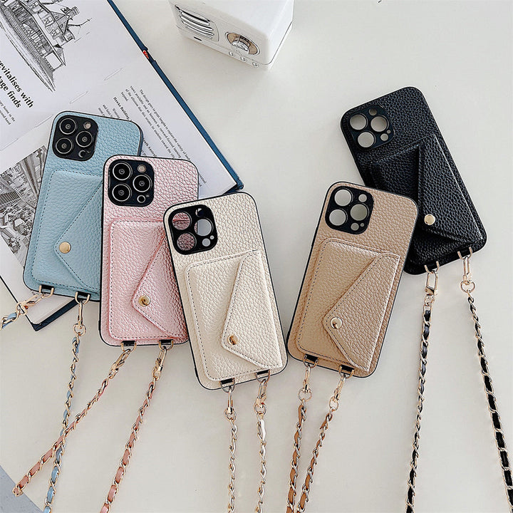 Funktionelle iPhone Geldbörsenhülle in Braun, sicherer Schutz mit integrierten Kartenfächern für Ihr Smartphone.