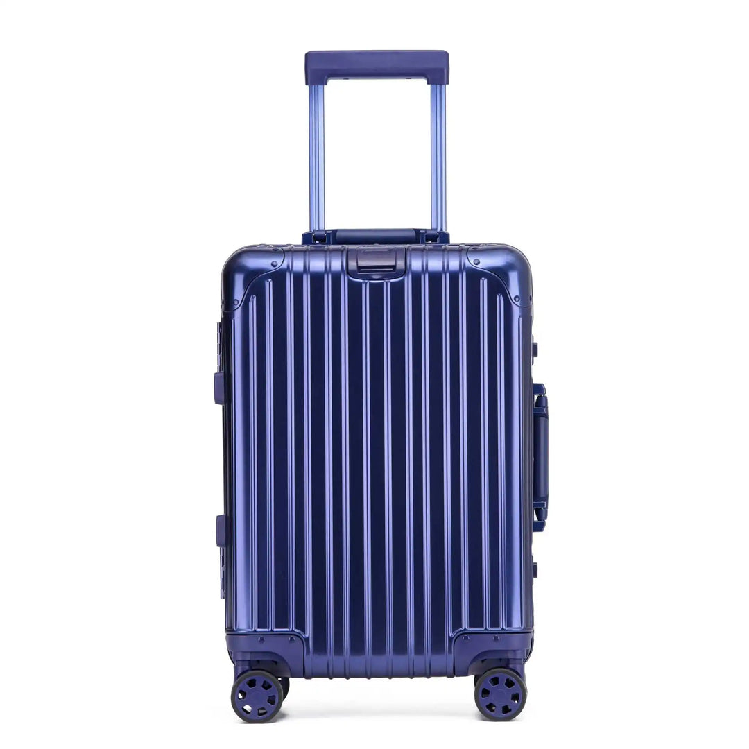 Eleganter Aluminium Hartschalenkoffer, leicht & widerstandsfähig, mit modernem Design.
