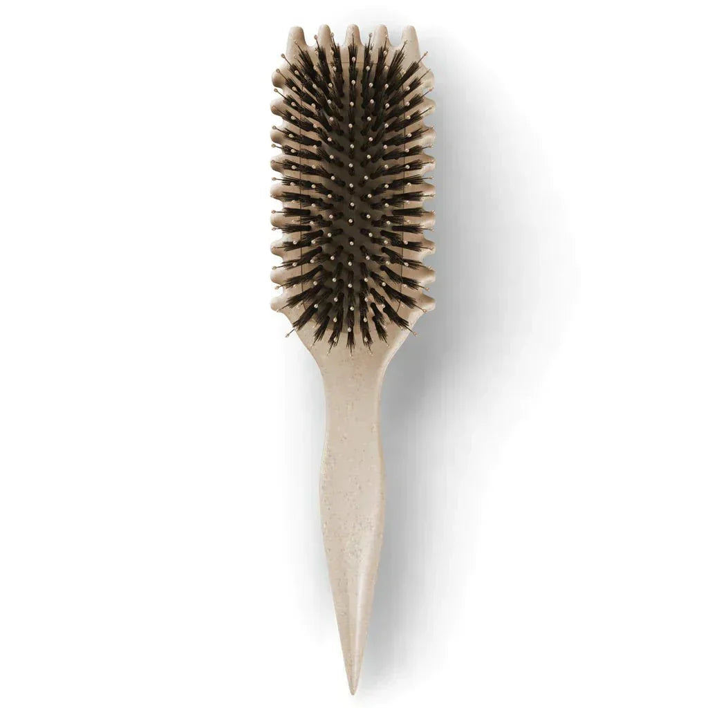 Professionelle 3-in-1 Stylingbürste für definierte Locken. Frizz-Kontrolle, einfache Lockenpflege & toller Hairstyle.