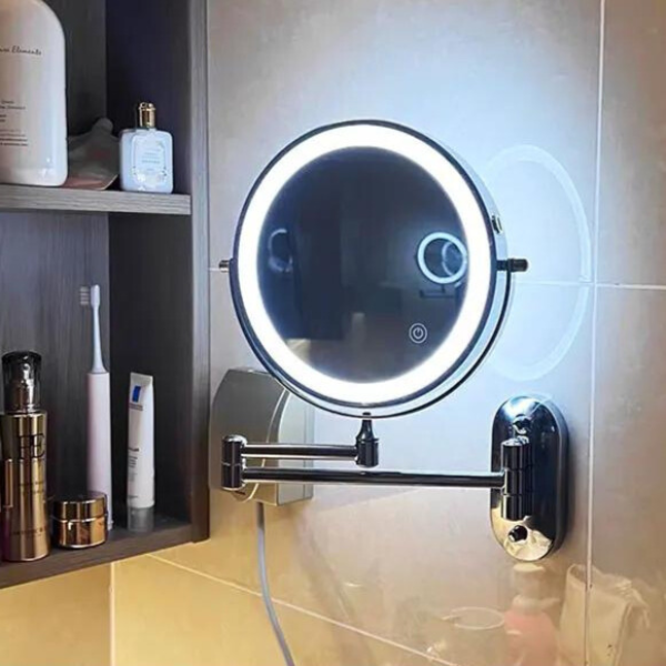 Professioneller LED-Schminkspiegel mit Vergrößerung. Beleuchteter Wandspiegel für Bad und Make-up-Anwendungen.