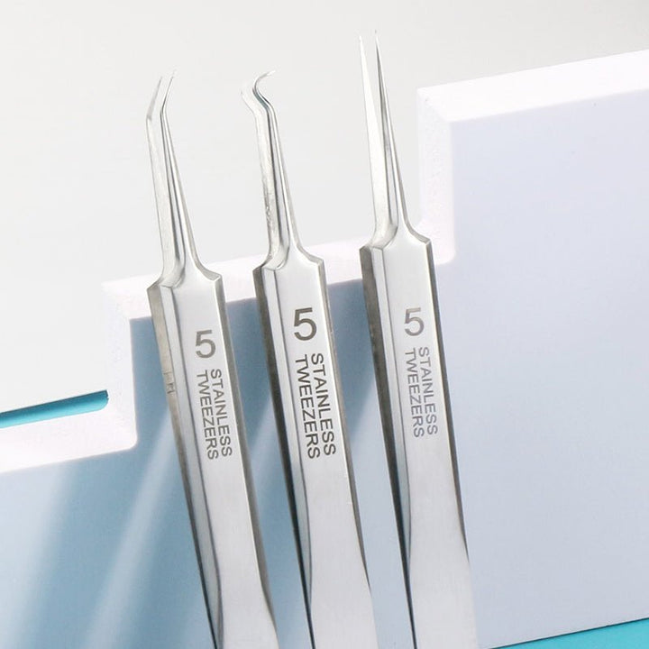 Professionelles HautGreif Akne-Set aus Edelstahl für effektive Mitesser- & Pickelentfernung, reine Haut.