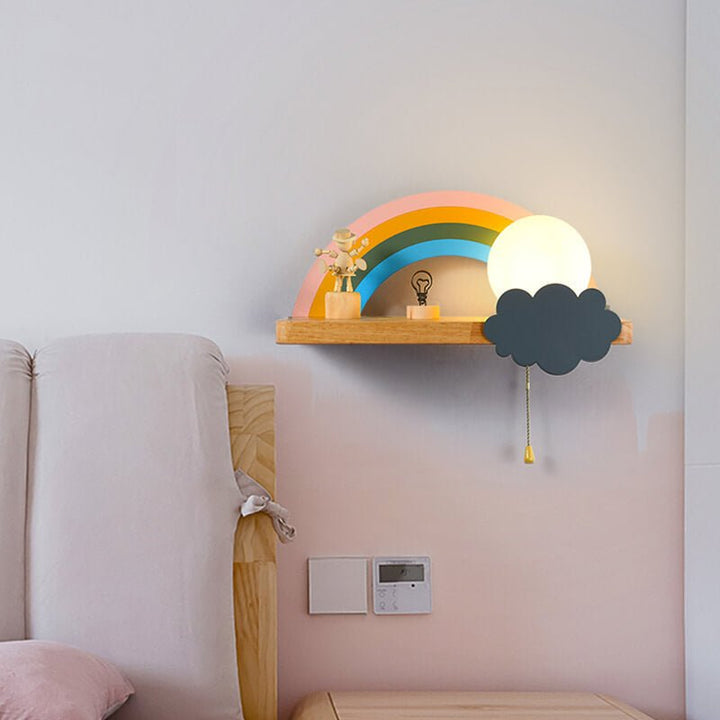 Kinderzimmer Wandlampe Regenbogen: Dekorative LED-Beleuchtung aus Holz im nordischen Stil.