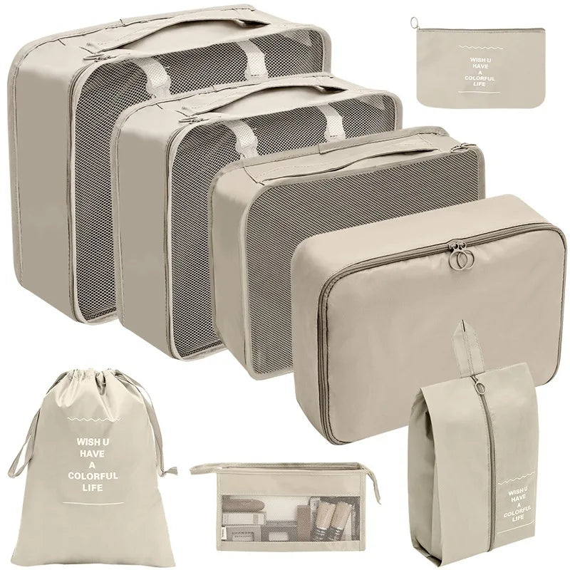 Reise-Set aus atmungsaktivem Material; schützt Kleidung vor Gerüchen & Falten.