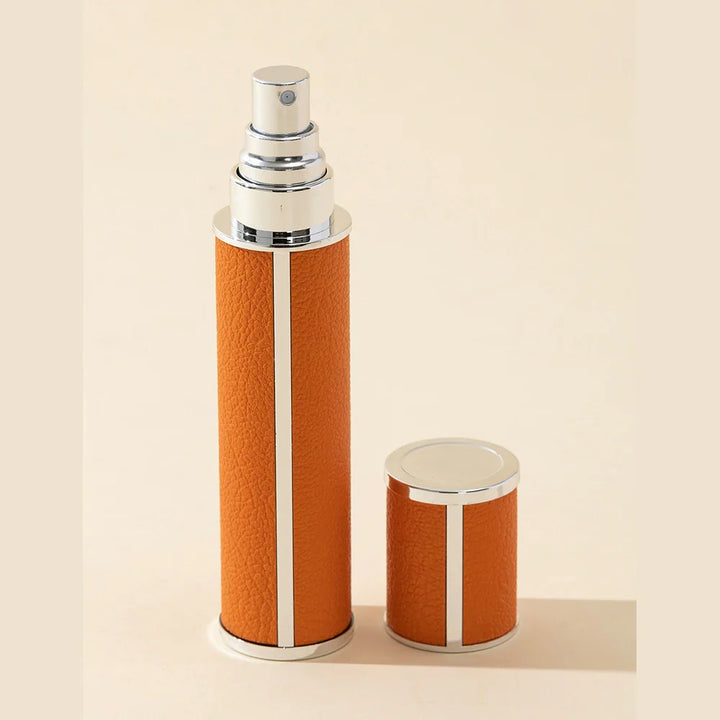Set aus mehreren 10ml Reise Parfüm Zerstäubern, nachfüllbar & auslaufsicher für Duftvielfalt.