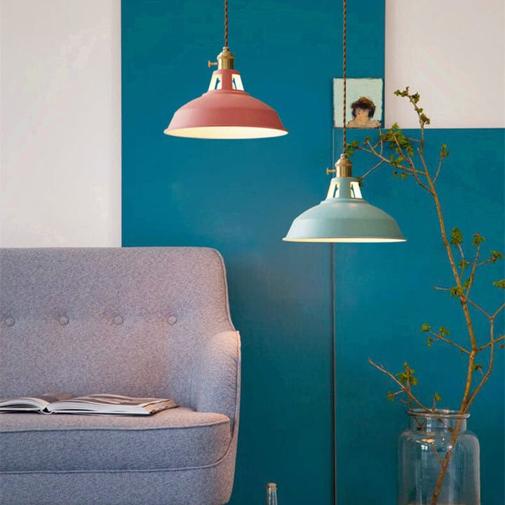 Stilvolle Vintage Pendelleuchte, Industrie-Design, Beleuchtung für Esszimmer und Loft-Räume.