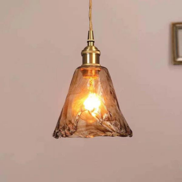Schwarze Metall-Hängeleuchte, Retro-Stil mit LED, perfekt als Wohnzimmerlampe.