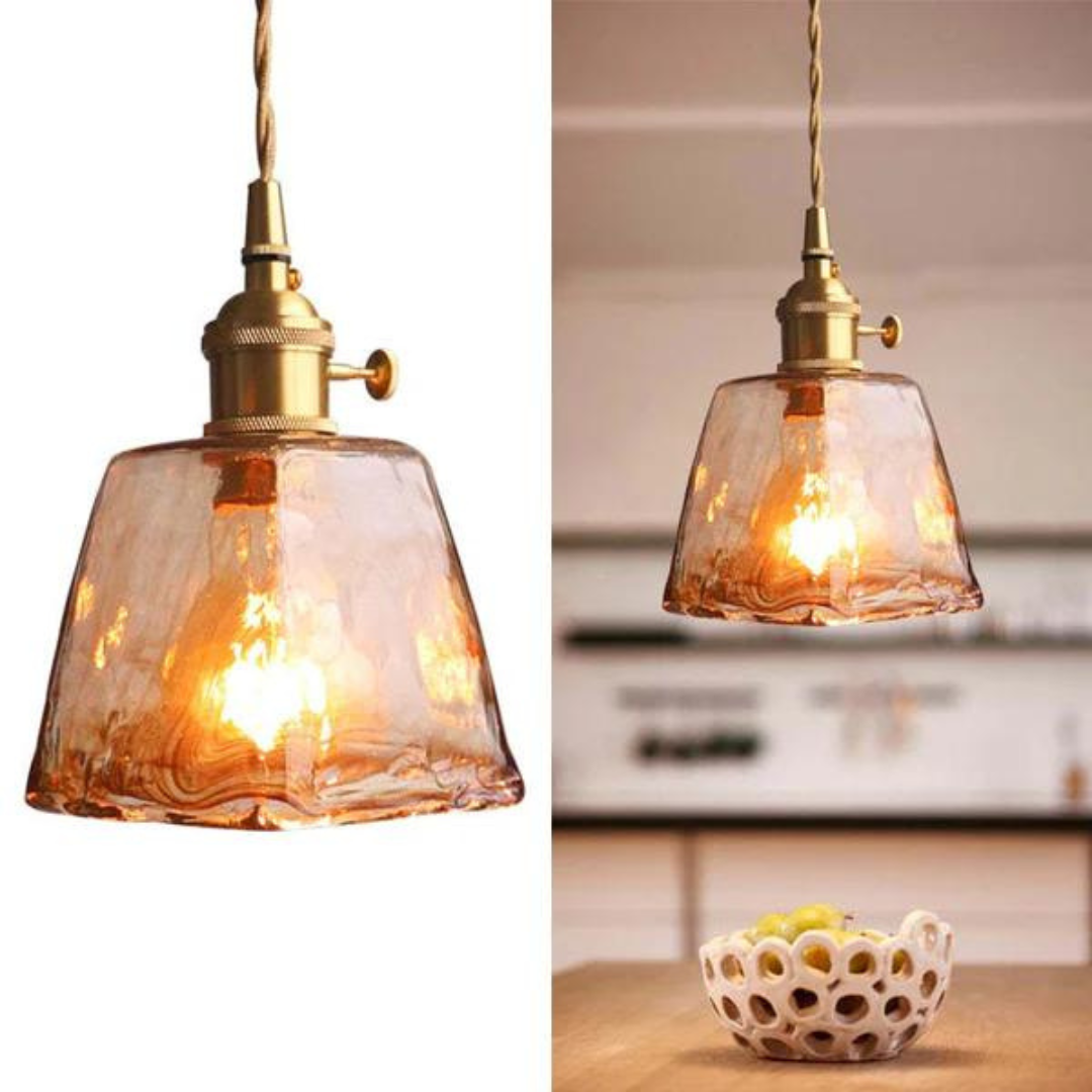 Dimmbare Retro Hängeleuchte, LED-Beleuchtung für ein gemütliches Ambiente im Esszimmer.