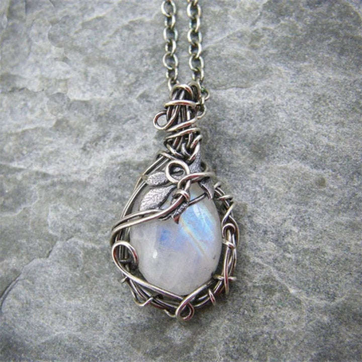 Retro Mondstein Halskette für Damen, silberfarben, eleganter Vintageschmuck mit echtem Edelstein.