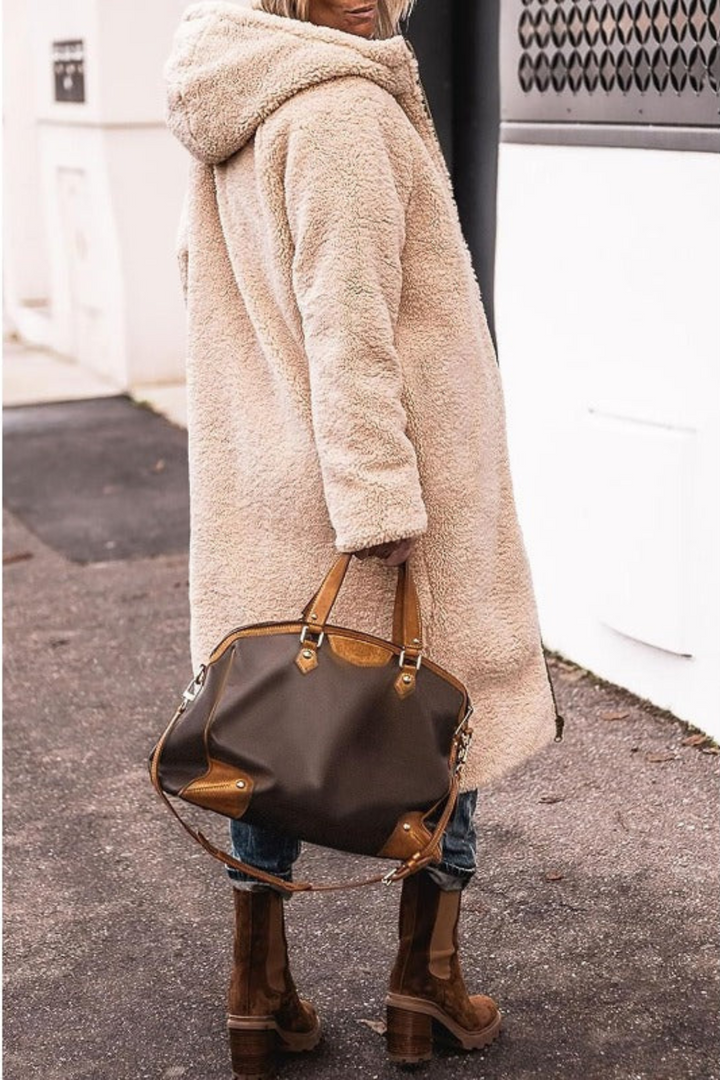 Trendige Puffer-Winterjacke für Damen, wendbar, stylisch & elegant, perfekt für den Winter.